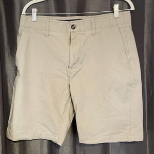 Men’s nat nast khaki shorts